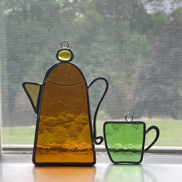 Vintage Leaded Stained Glass Teapot Tea Kettle and Cup Suncatchers Lot of 2 - Picture 2 of 5